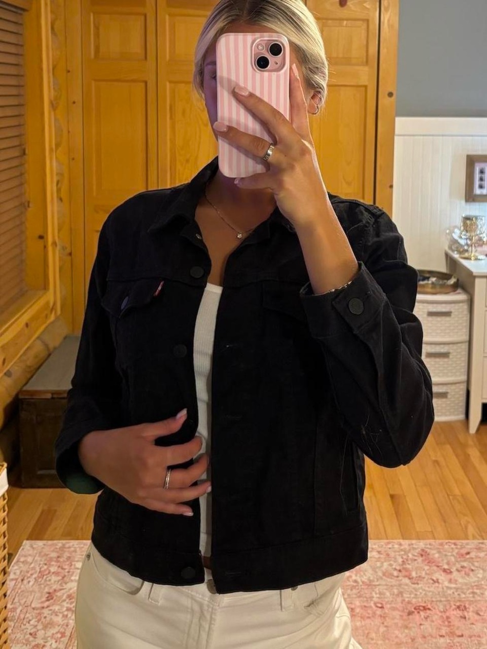 Classic Black Levi’s Women's Denim Jacket